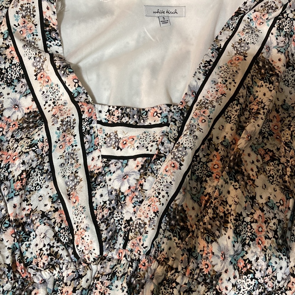 White Birch floral dress size small. Beautiful Easter dress. - Picture 9 of 9